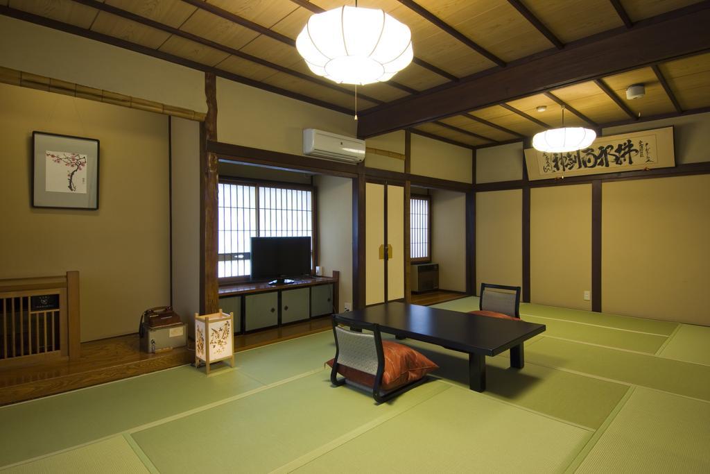 Ekinariya Ryokan Kusatsu  Kamer foto