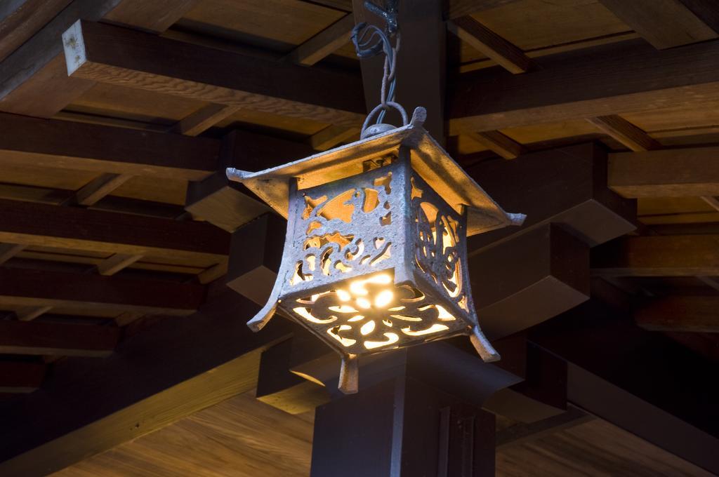 Ekinariya Ryokan Kusatsu  Buitenkant foto